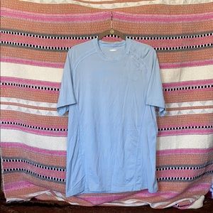 Lululemon athletic shirt size XL great condition